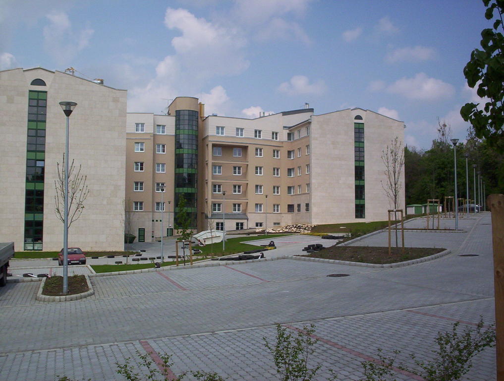 Uni-Hotel Diakotthon Miskolc Dış mekan fotoğraf