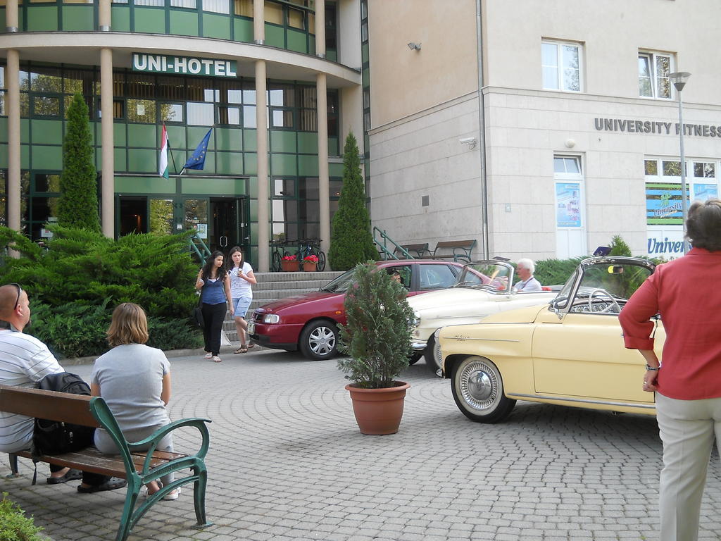 Uni-Hotel Diakotthon Miskolc Dış mekan fotoğraf