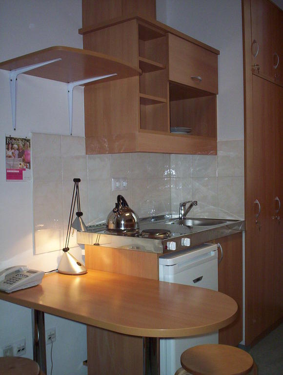 Uni-Hotel Diakotthon Miskolc Dış mekan fotoğraf
