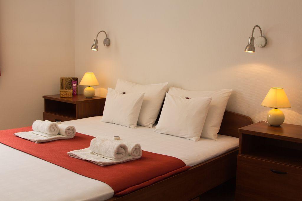 Uni-Hotel Diakotthon Miskolc Dış mekan fotoğraf